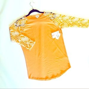 LulaRoe Small Solid Peach Randy with lace sleeves